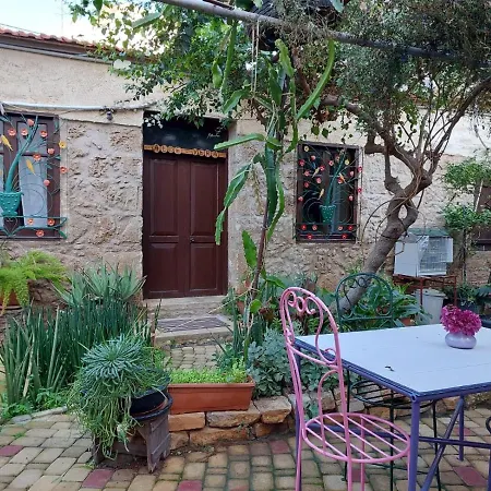 Alojamento de Acomodação e Pequeno-almoço Mystery Garden Famagusta (Northern Cyprus)