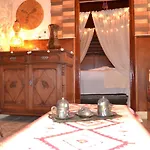 Bed and Breakfast Mystery Garden 3*